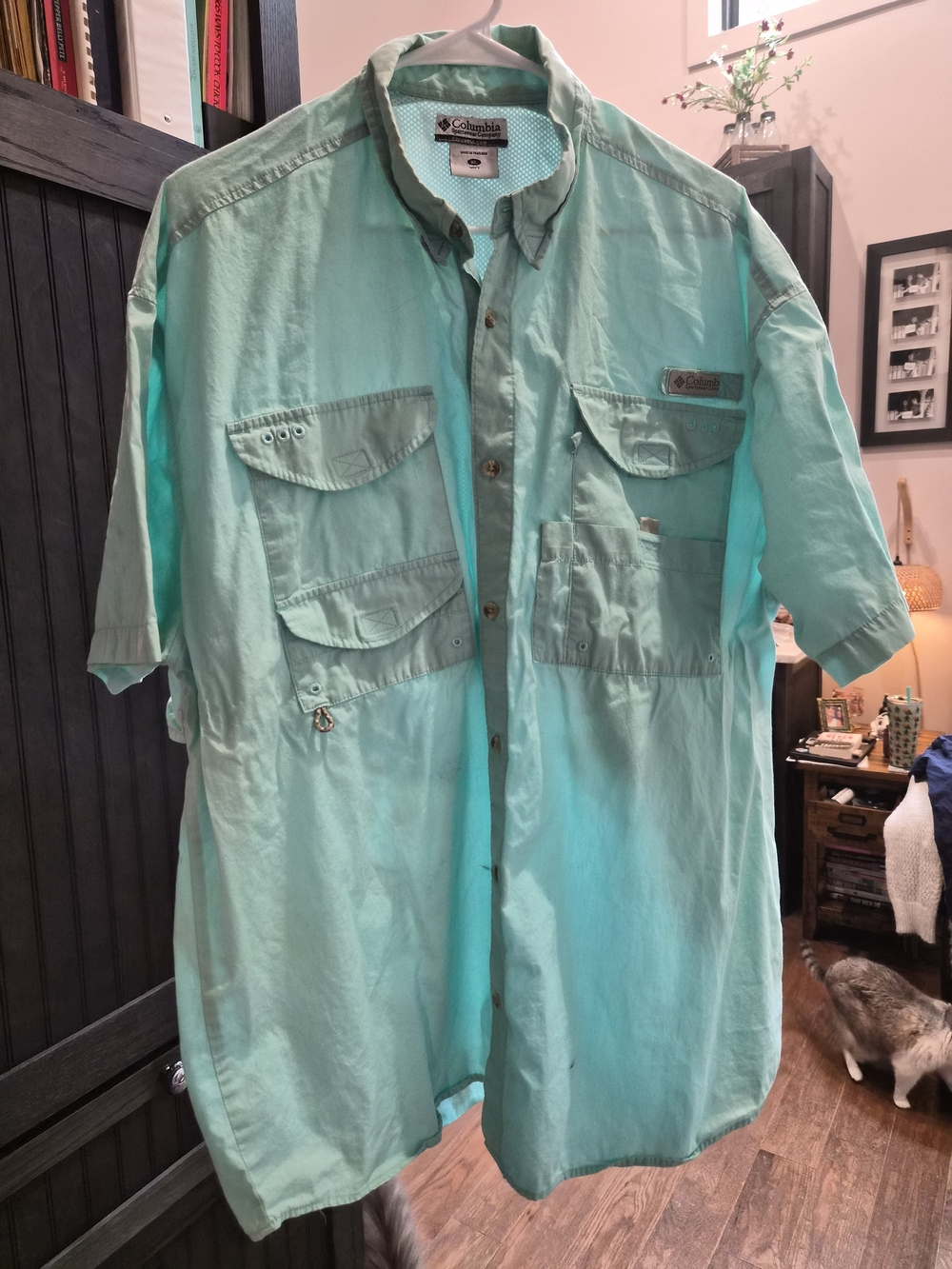 Columbia Men’s Short-Sleeve Fishing Shirt Jacket in Mint Green